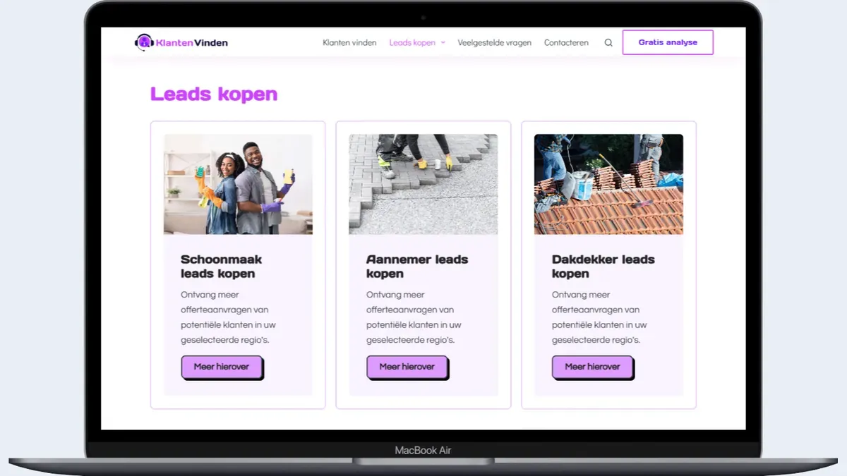 Mockup do site Klanten vinden, a página inicial em um notebook