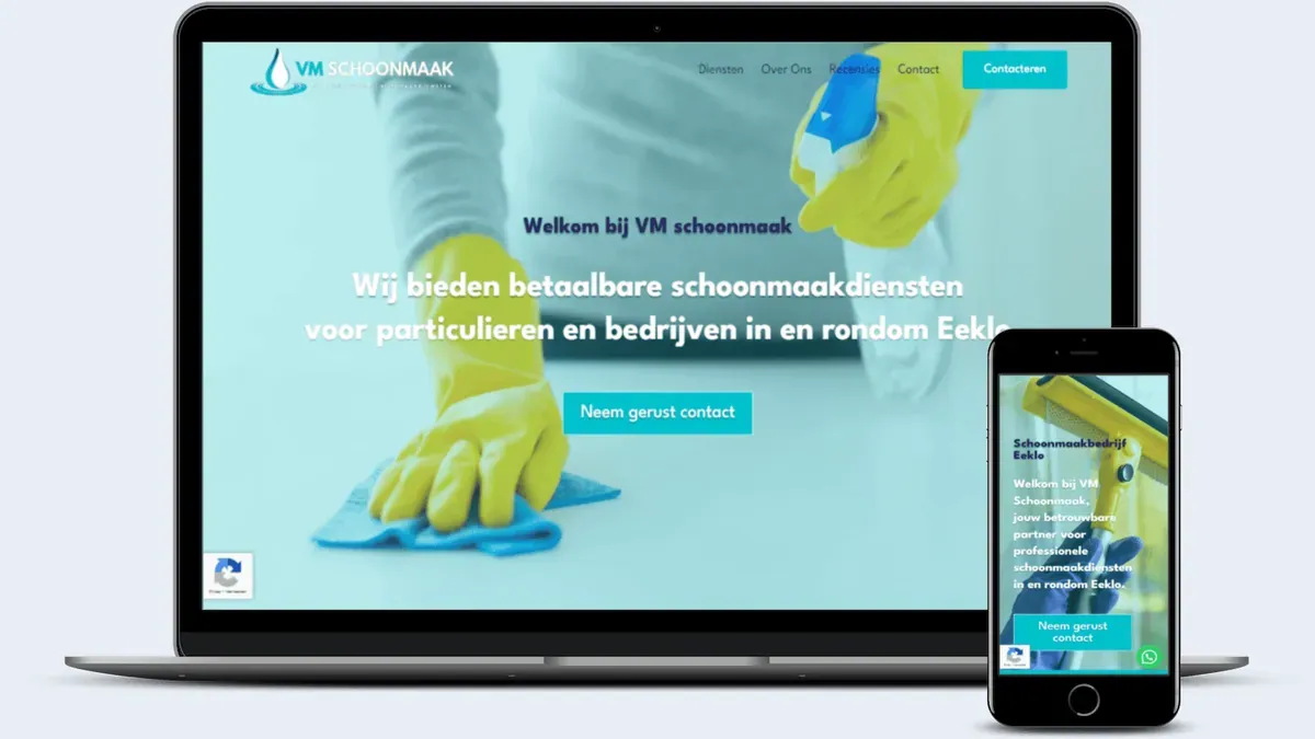 Een laptop en een smartphone tonen de website van VM Schoonmaak met betaalbare schoonmaakdiensten voor particulieren en bedrijven
